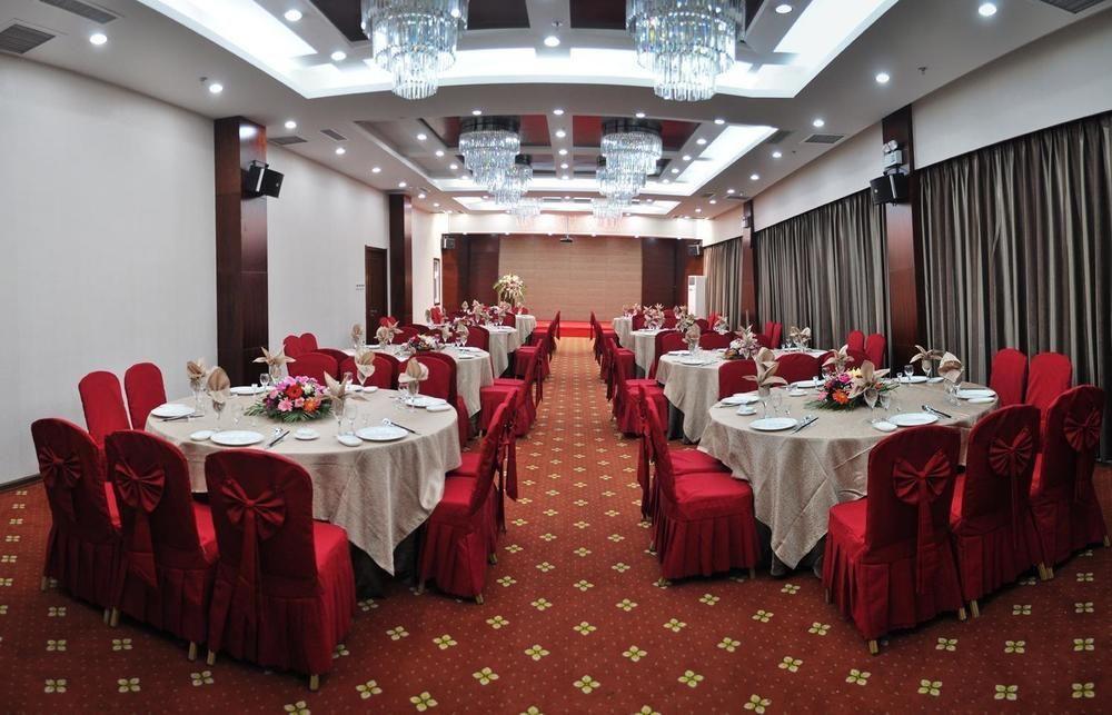 Changchun Ya Tai Hotel Ngoại thất bức ảnh