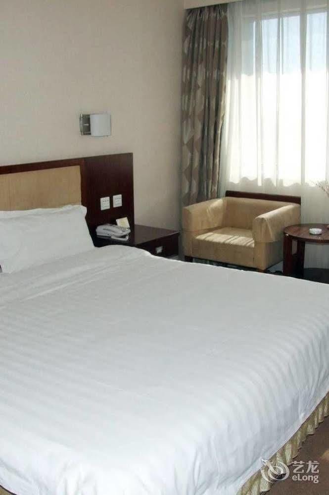 Changchun Ya Tai Hotel Ngoại thất bức ảnh